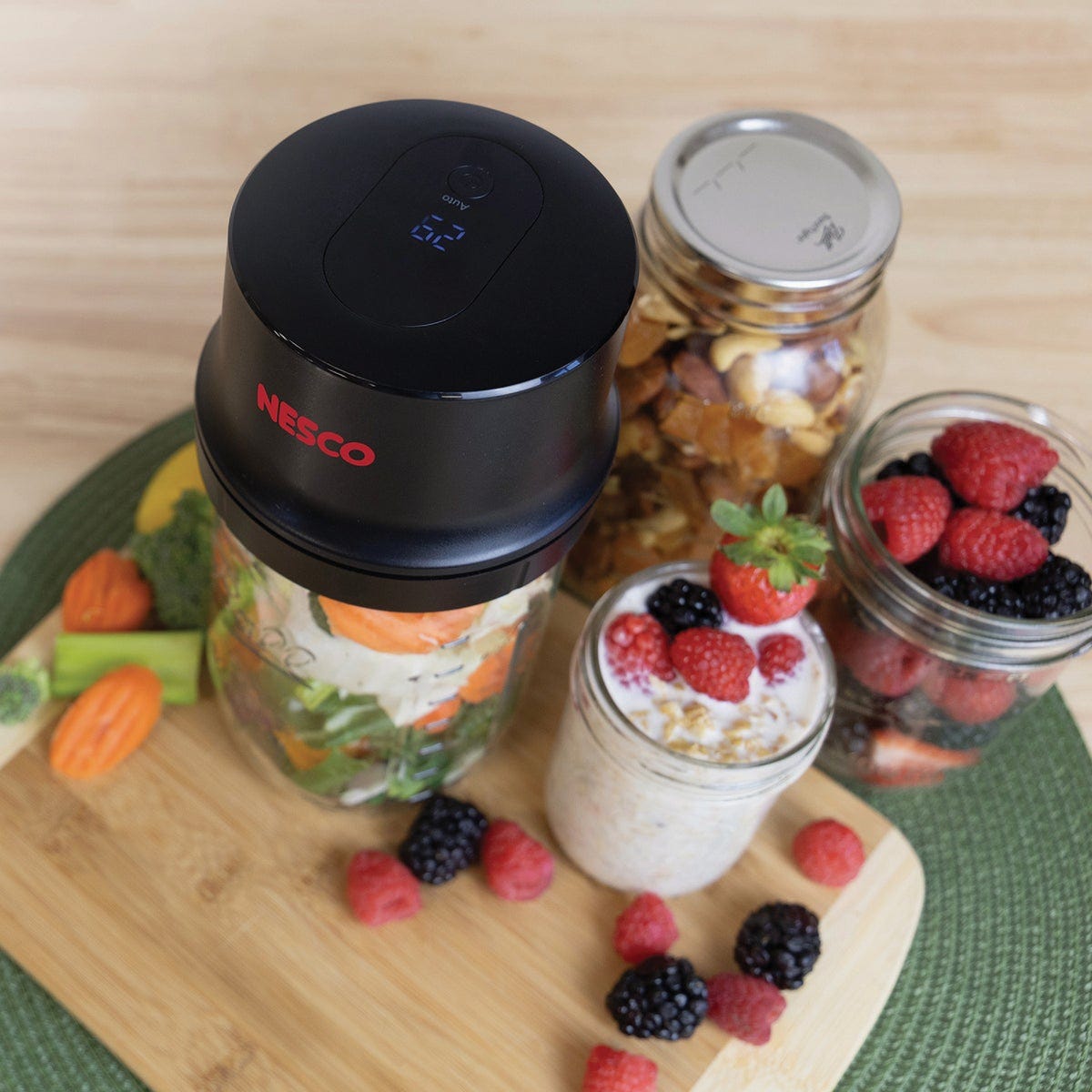 Nesco 2-In-1 Electric Mason Jar Vacuum Sealer - photo 4