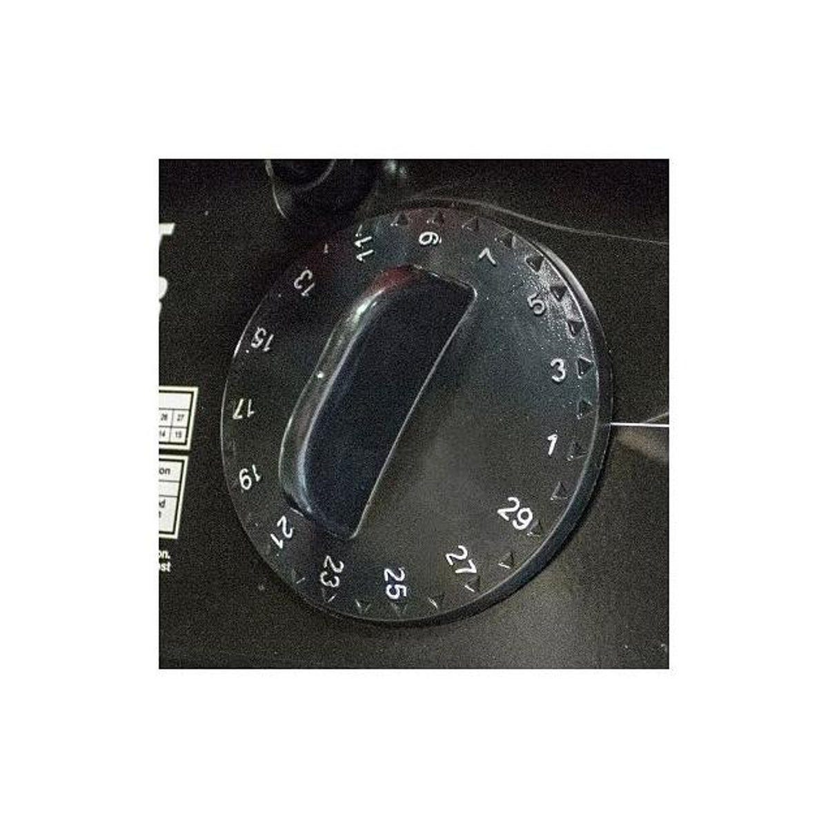 Chapin 80 Lb. Broadcast Spreader - photo 2 Chapin 80 Lb. Broadcast Spreader - photo 2