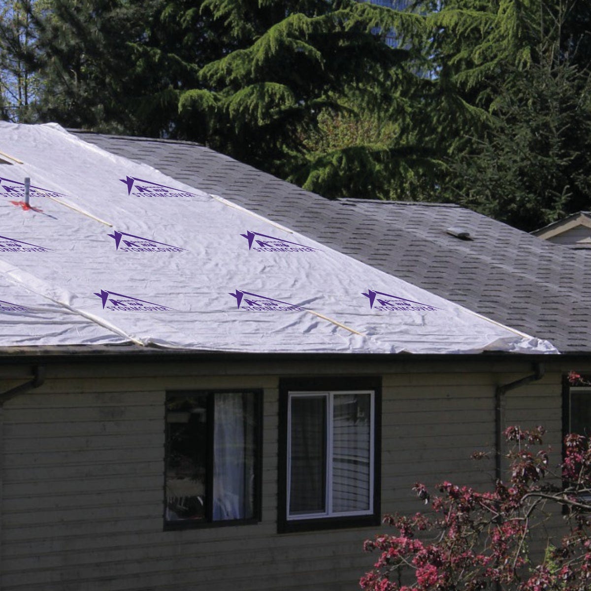 REX STORMCOVER 10 Ft. x 300 Ft. Temporary Roof Protection Tarp - photo 2 REX STORMCOVER 10 Ft. x 300 Ft. Temporary Roof Protection Tarp - photo 2