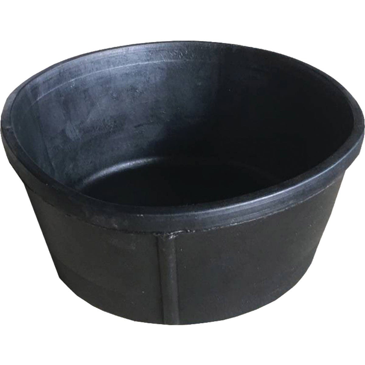 Master Rancher 2 Qt. Black Heavy-Duty Rubber Feed Pan Master Rancher 2 Qt. Black Heavy-Duty Rubber Feed Pan
