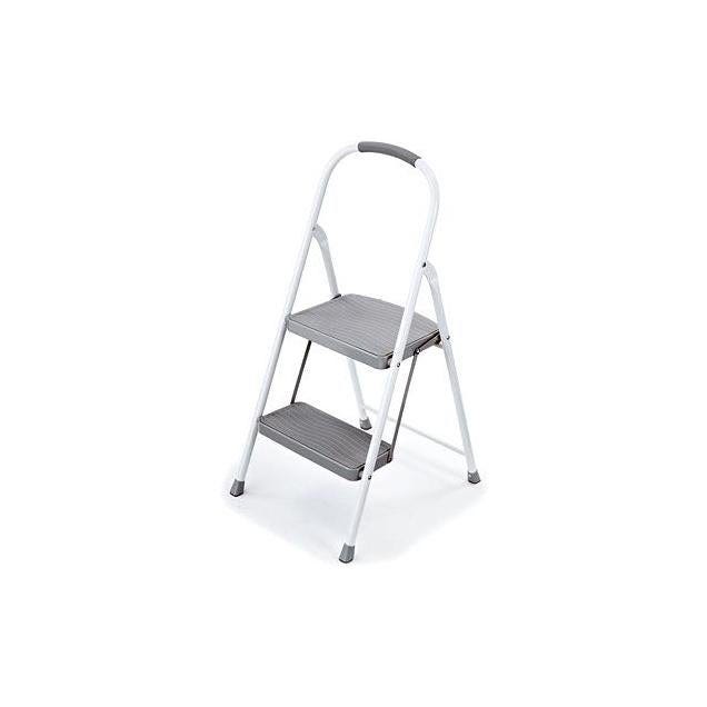 Rubbermaid 2-Step Steel Step Stool Rubbermaid 2-Step Steel Step Stool