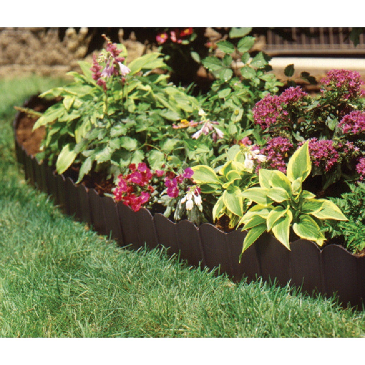 Suncast Eco Edge Quick Edge 6 In. H. x 20 Ft. L. Black Vinyl Lawn Edging Suncast Eco Edge Quick Edge 6 In. H. x 20 Ft. L. Black Vinyl Lawn Edging