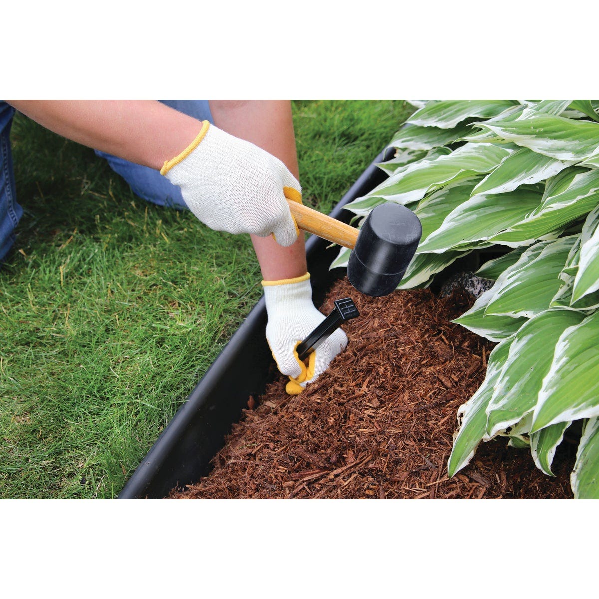 Master Mark Original 3.5 In. H. x 20 Ft. L. Black Plastic Lawn Edging - photo 6