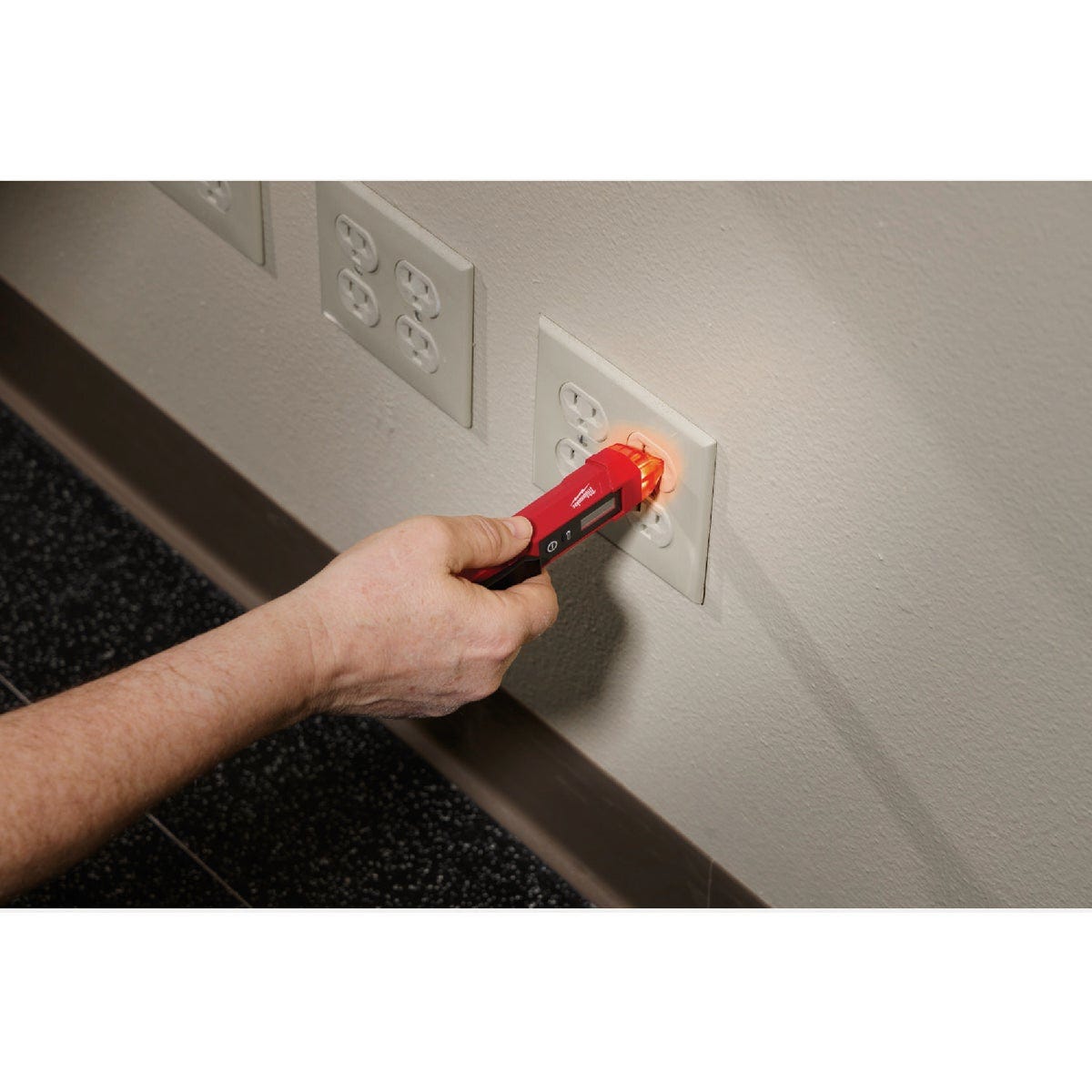 Milwaukee Non-Contact Voltage Detector with Laser Infrared Thermometer - photo 4