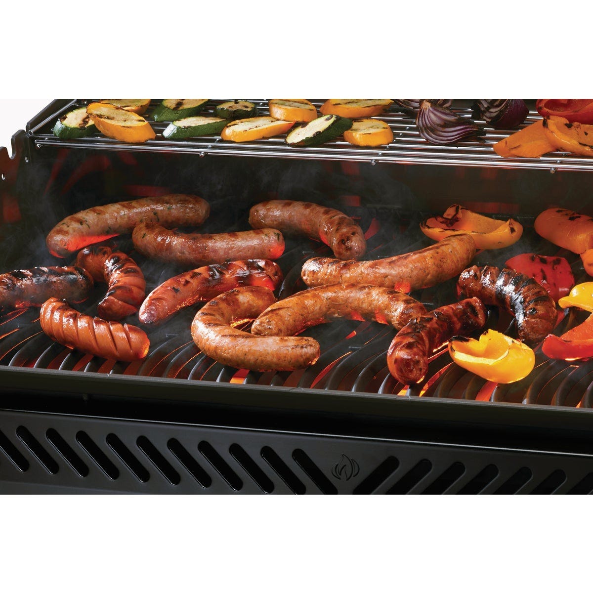Napoleon Rogue Pro 625 5-Burner Natural Gas Grill with Infrared Side Burner, Black - photo 5