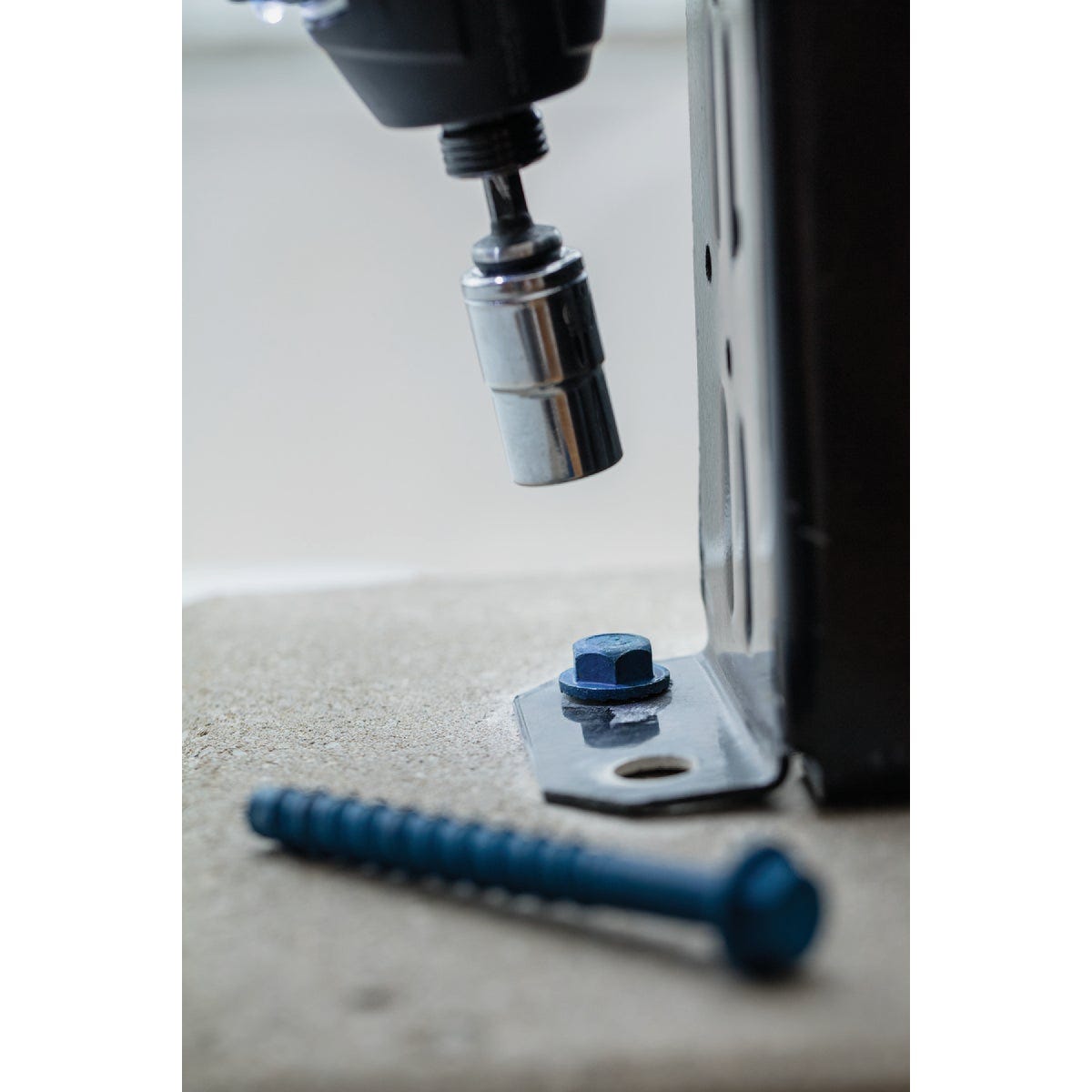 Tapcon 3/8 In. x 4 In. Hex Washer Concrete Screw Anchor (2-Count) - photo 2