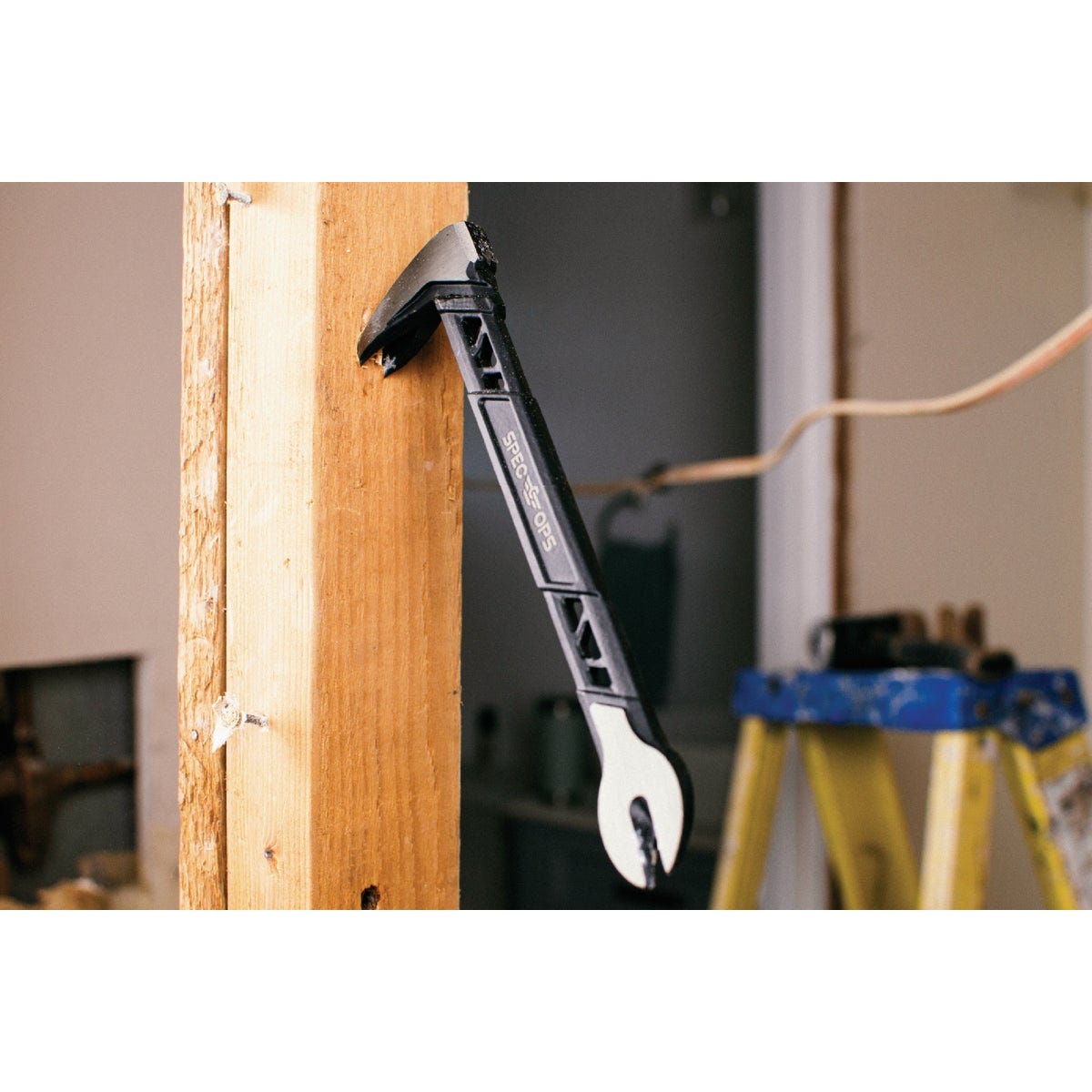 Spec Ops 8 In. High-Carbon Steel Cats Paw Pry Bar Nail Puller - photo 4 Spec Ops 8 In. High-Carbon Steel Cats Paw Pry Bar Nail Puller - photo 4