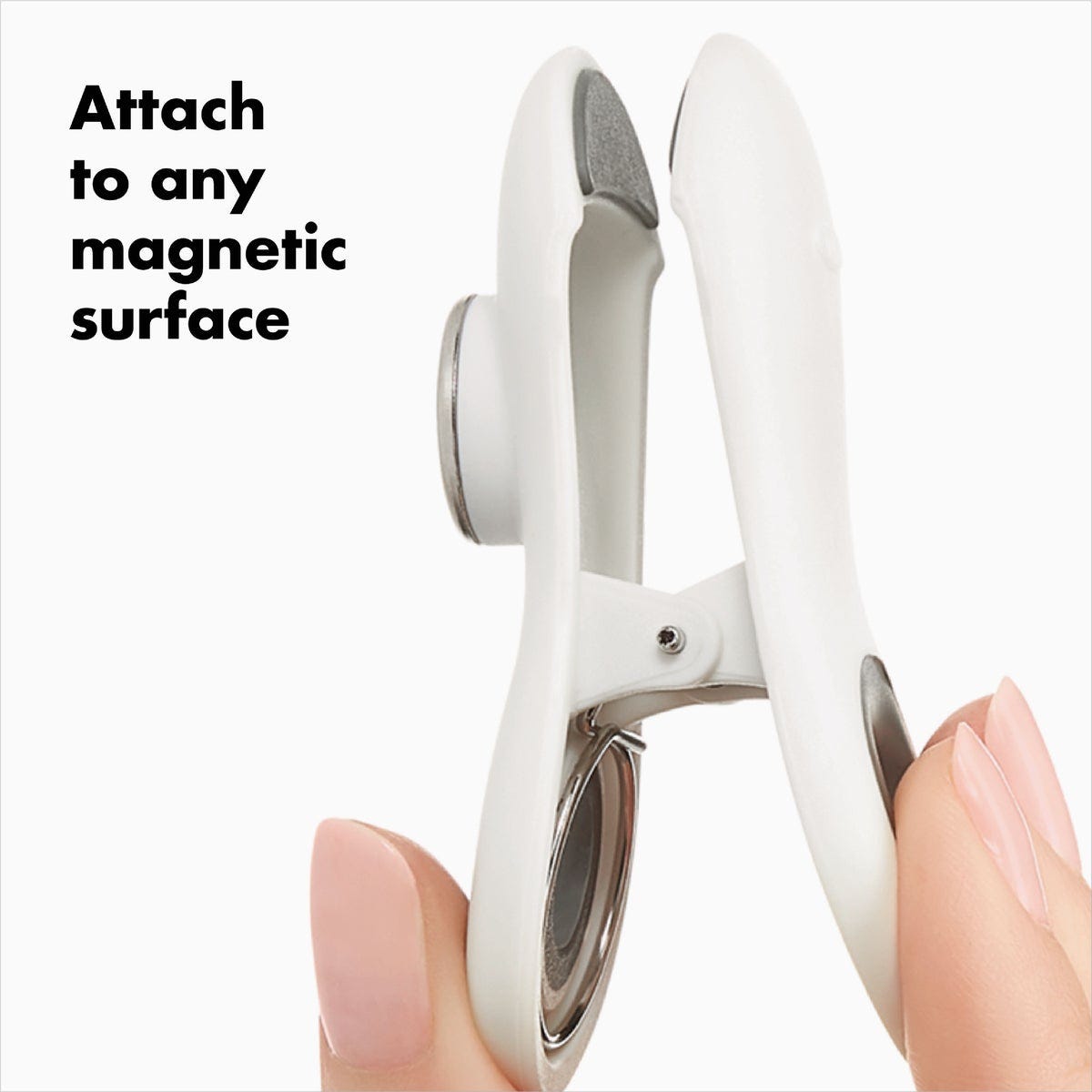 OXO Good Grips 3 In. White All-Purpose Magnetic Clip (4-Pack) - photo 6 OXO Good Grips 3 In. White All-Purpose Magnetic Clip (4-Pack) - photo 6