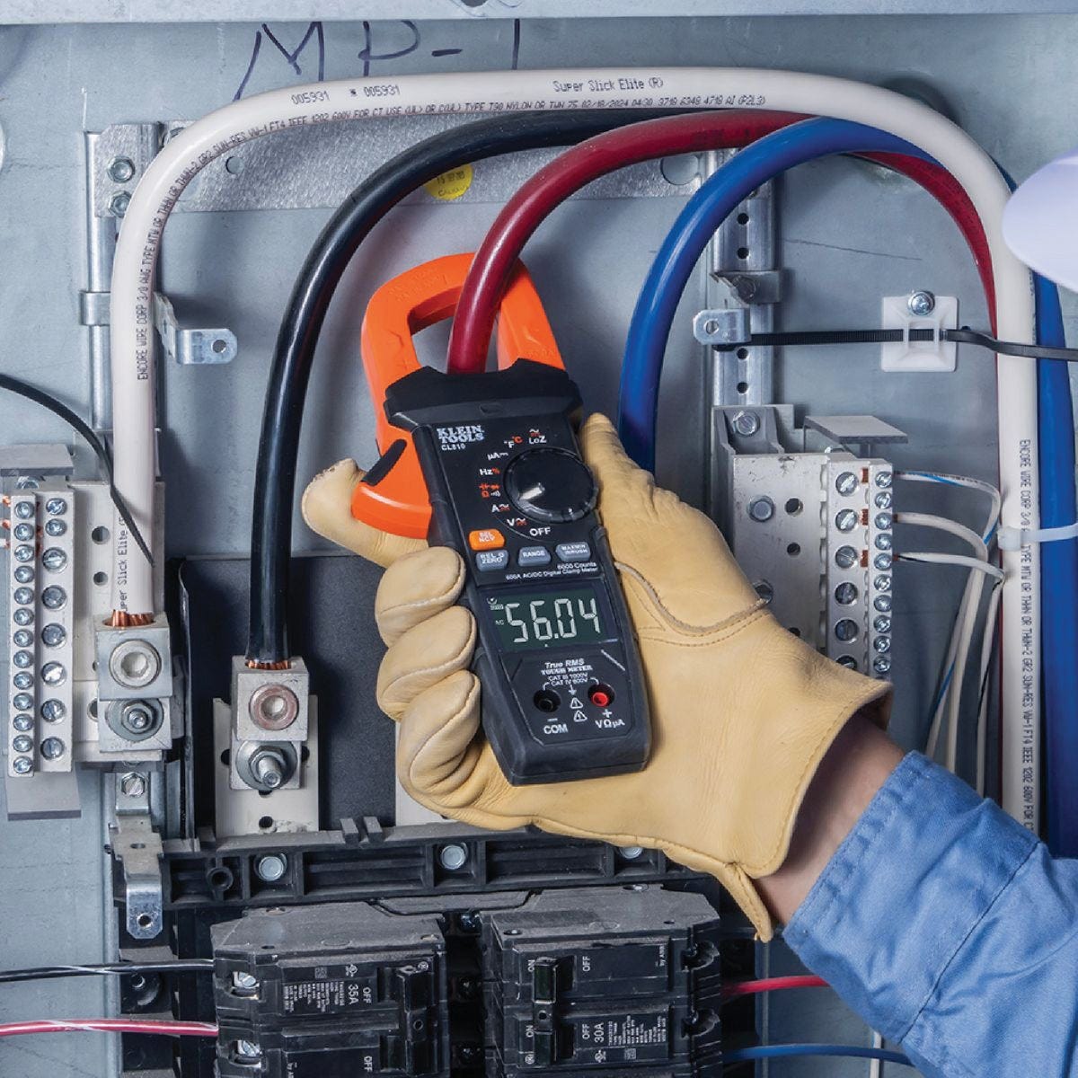 Klein 1000V AC/DC Auto-Ranging TRMS Clamp Meter with Worklight - photo 5