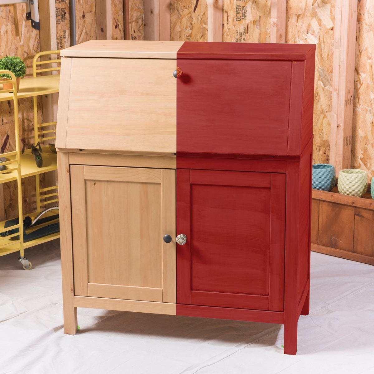 Rust-Oleum Chalked Ultra Matte Farmhouse Red 30 Oz. Chalk Paint- - photo 4 Rust-Oleum Chalked Ultra Matte Farmhouse Red 30 Oz. Chalk Paint- - photo 4