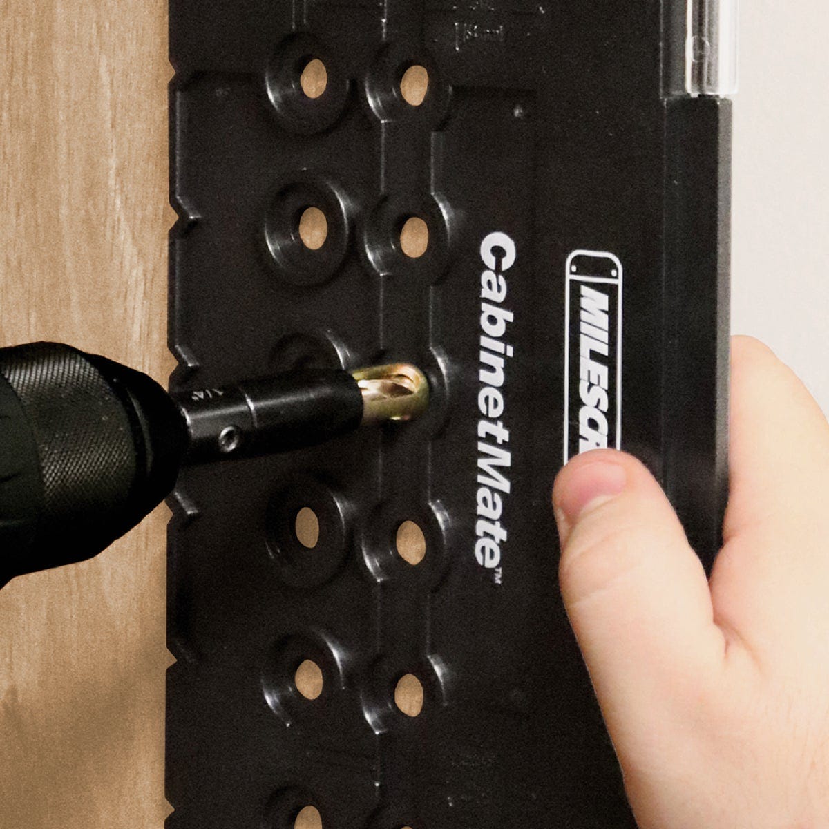 Milescraft 5mm ShelfPin Self-Centering Spring-Loaded Brad Point Drill Bit - photo 3