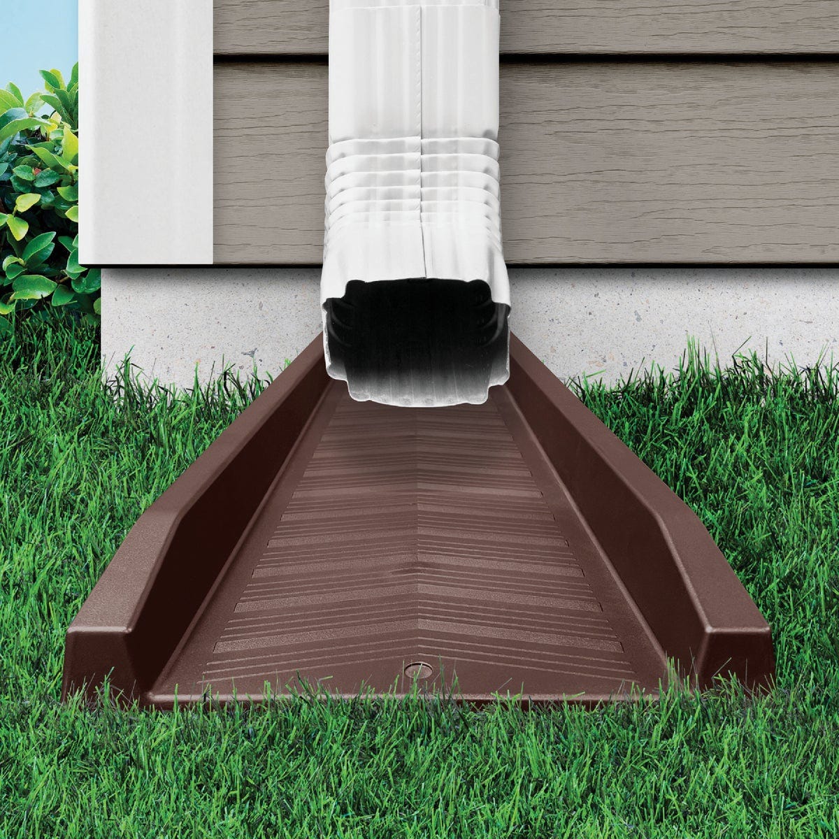 Master Mark 11 In. W. x 2.25 In. H. x 24 In. L. Chocolate Chevron ...