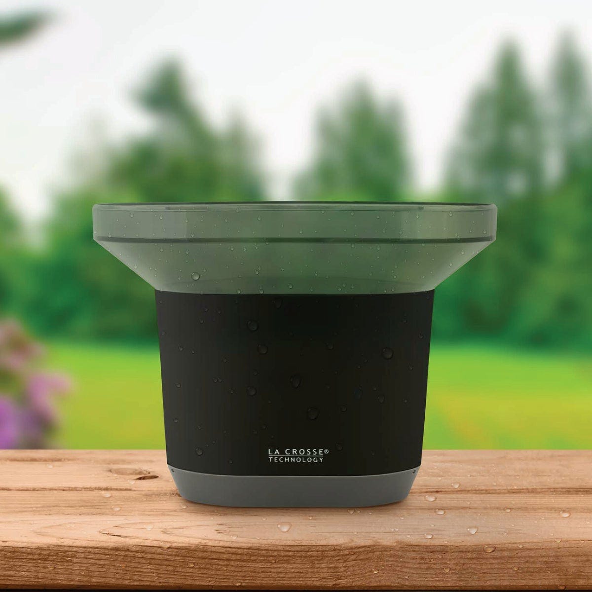 La Crosse Technology Digital Rain Gauge with Indoor Temperature - photo 3