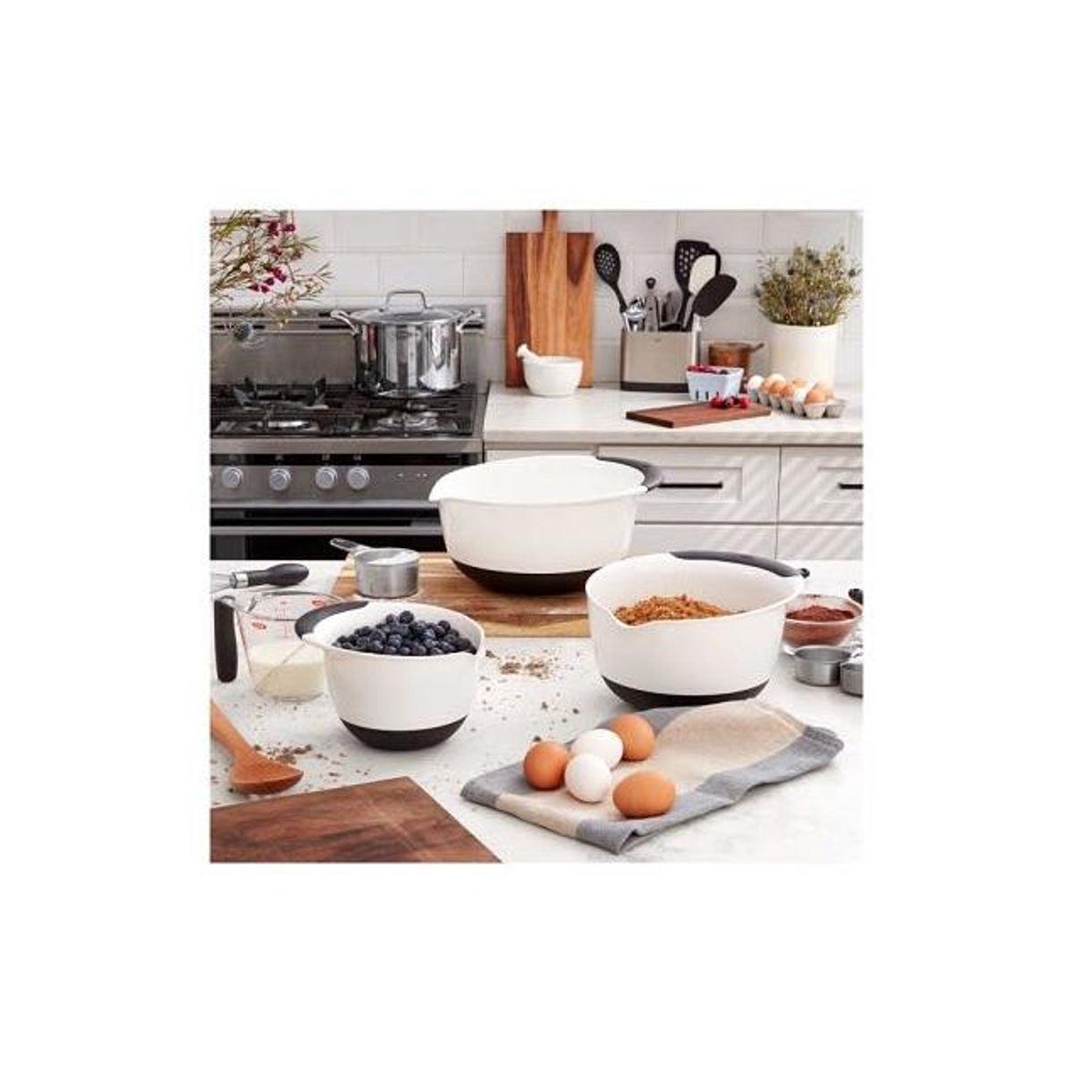 OXO Good Grips White/Black Mixing Bowl Set (3-Piece) - photo 2 OXO Good Grips White/Black Mixing Bowl Set (3-Piece) - photo 2