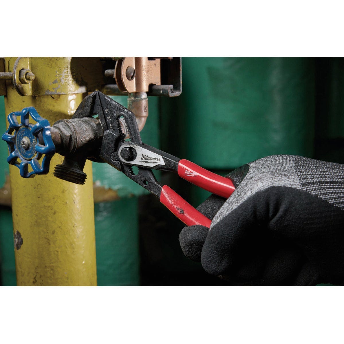 Milwaukee 5 In. Pliers Wrench with Belt Clip - photo 3 Milwaukee 5 In. Pliers Wrench with Belt Clip - photo 3