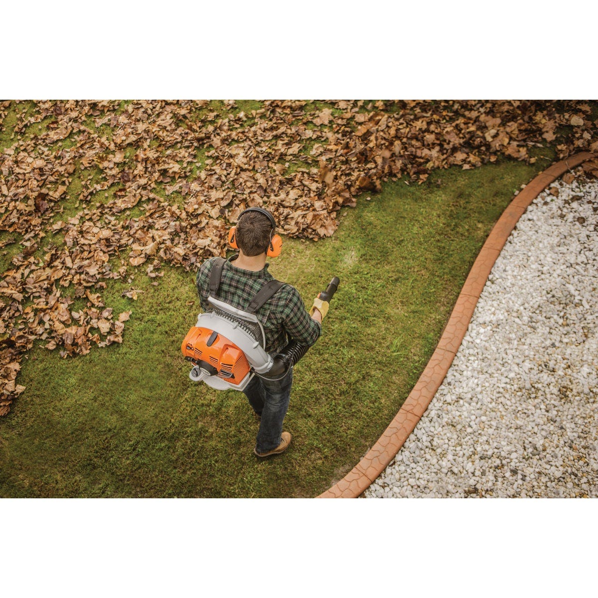 STIHL BR 350 63.3cc Gas Backpack Blower - photo 5