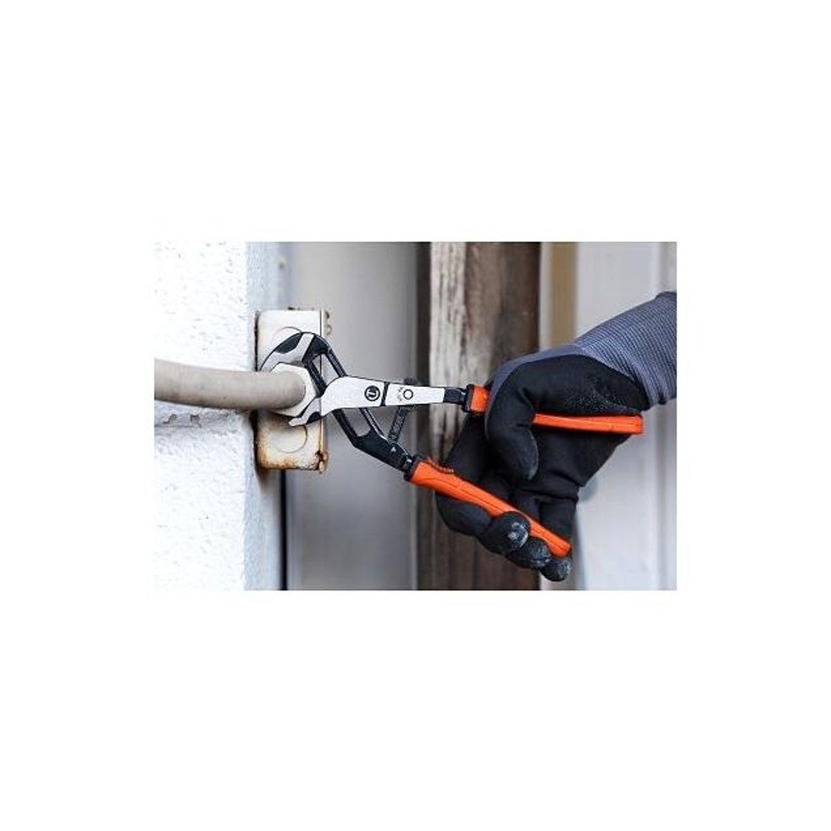 Crescent 8 In. Z2 Auto-Bite Dual Material Tongue & Groove Pliers - photo 3