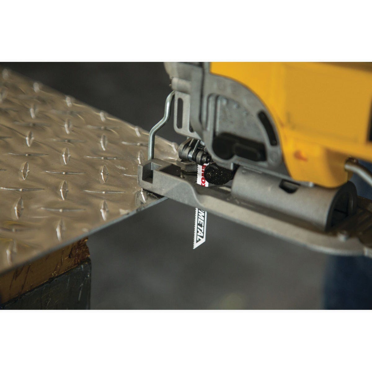 Lenox T-Shank 3-5/8 In. x 18 TPI Bi-Metal Jig Saw Blade, Medium Metal 1/16 In. to 1/4 In. (3-Pack) - photo 4