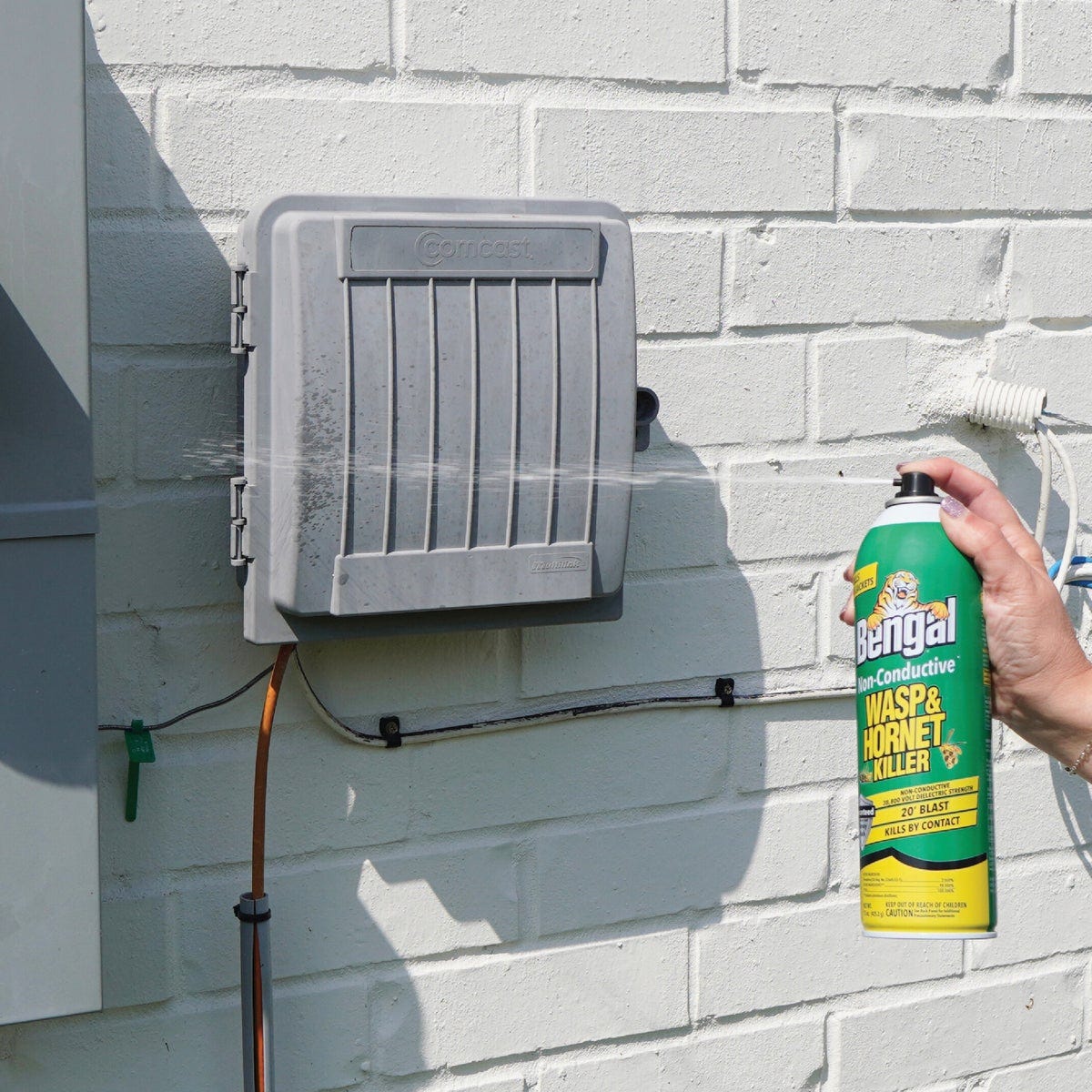Bengal 15 Oz. Aerosol Spray Non-Conductive Wasp & Hornet Killer - photo 6 Bengal 15 Oz. Aerosol Spray Non-Conductive Wasp & Hornet Killer - photo 6