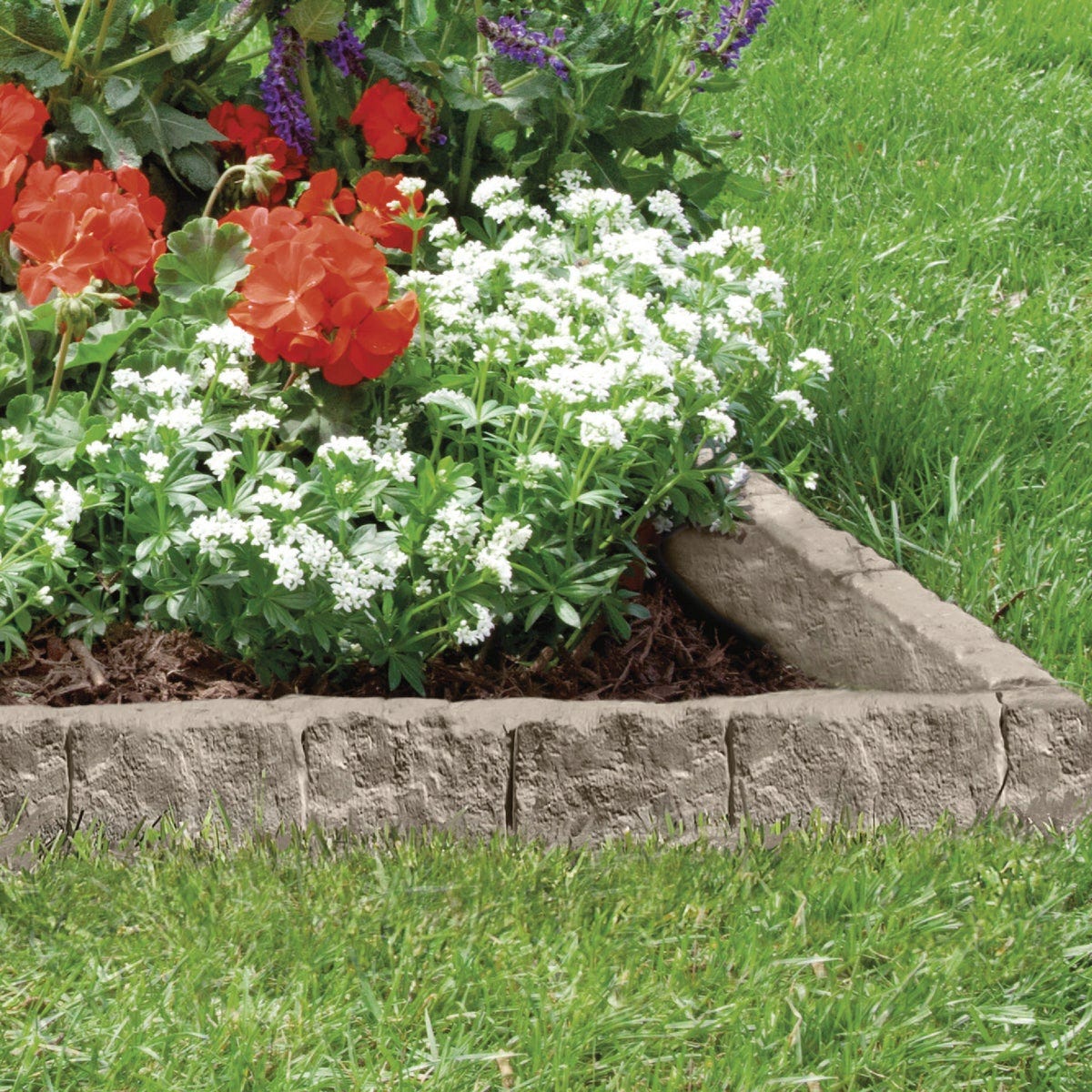 Suncast 6 In. H. x 12 In. L. Border Stone Poly Lawn Edging (10-Pack) - photo 3