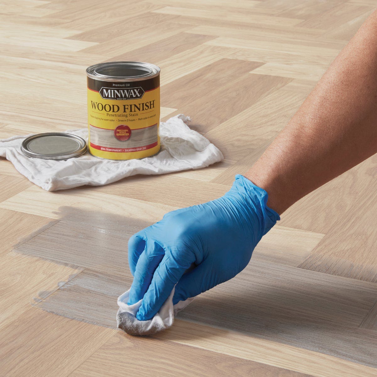 Minwax Wood Finish Penetrating Stain, Silvered Gray, 1 Qt. - photo 6