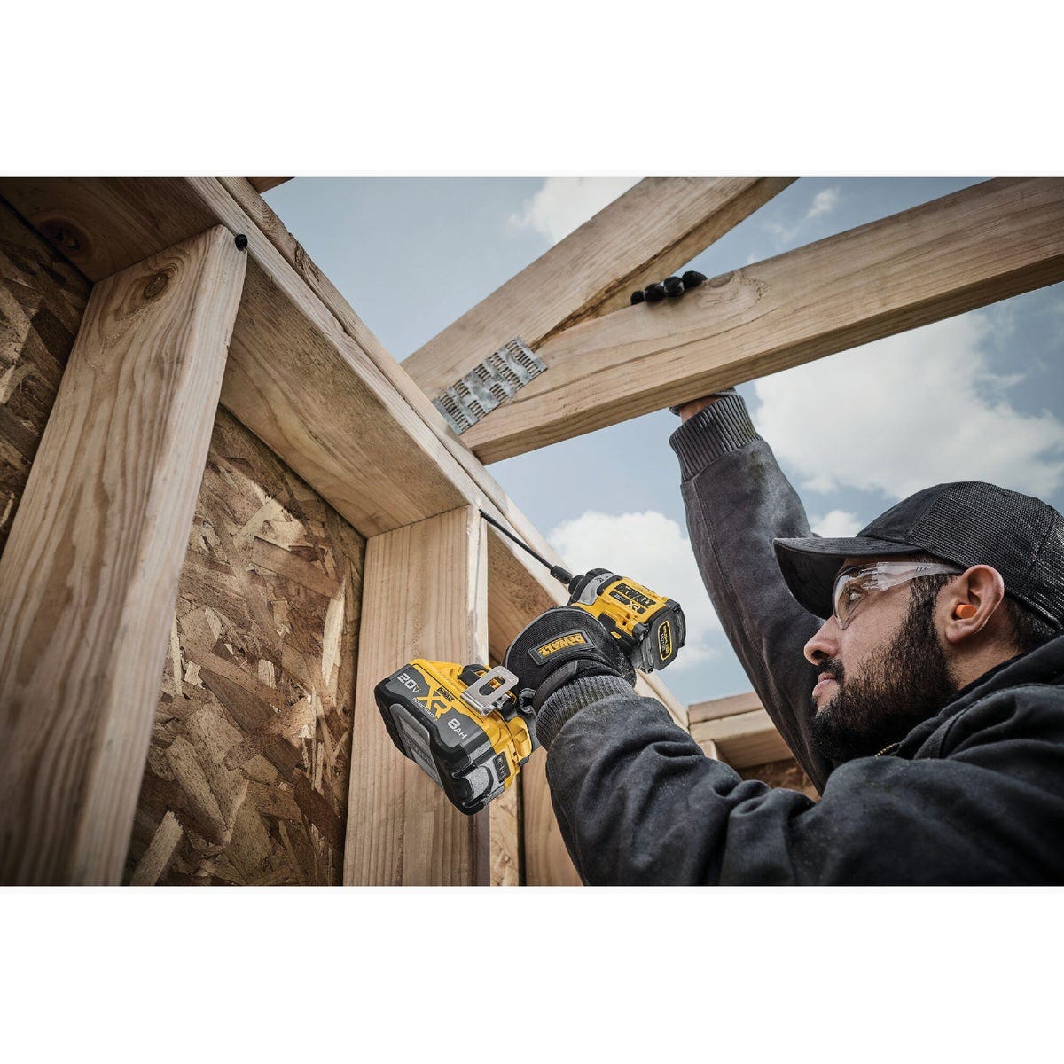 DEWALT 20V MAX XR 1/4 In. 3-Speed High Torque Brushless Cordless Impact Driver Kit with XR POWERPACK Battery & Charger - photo 5 DEWALT 20V MAX XR 1/4 In. 3-Speed High Torque Brushless Cordless Impact Driver Kit with XR POWERPACK Battery & Charger - photo 5