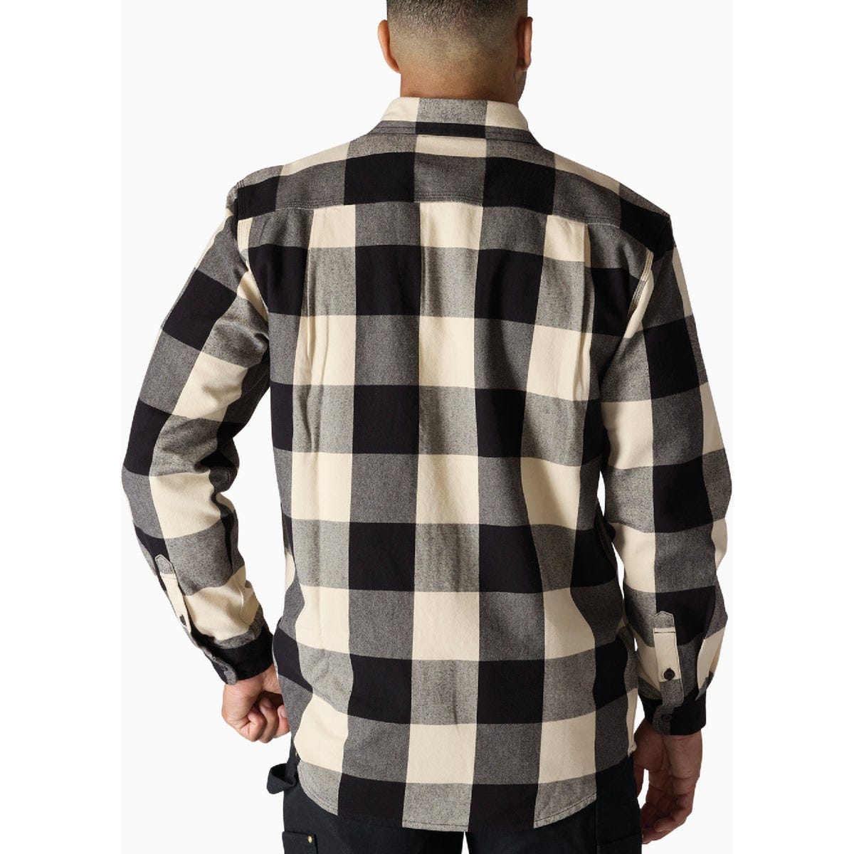 Carhartt Men's 4XL Regular Oat Milk Heavyweight Flannel Long-Sleeve Plaid Shirt, Loose Fit - photo 3 Carhartt Men's 4XL Regular Oat Milk Heavyweight Flannel Long-Sleeve Plaid Shirt, Loose Fit - photo 3