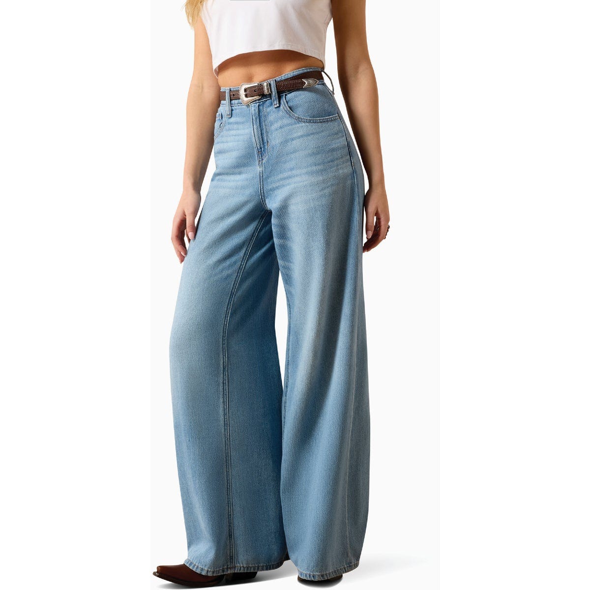 Ariat Women's 25 Regular Ultra High Rise Wide Leg Jean