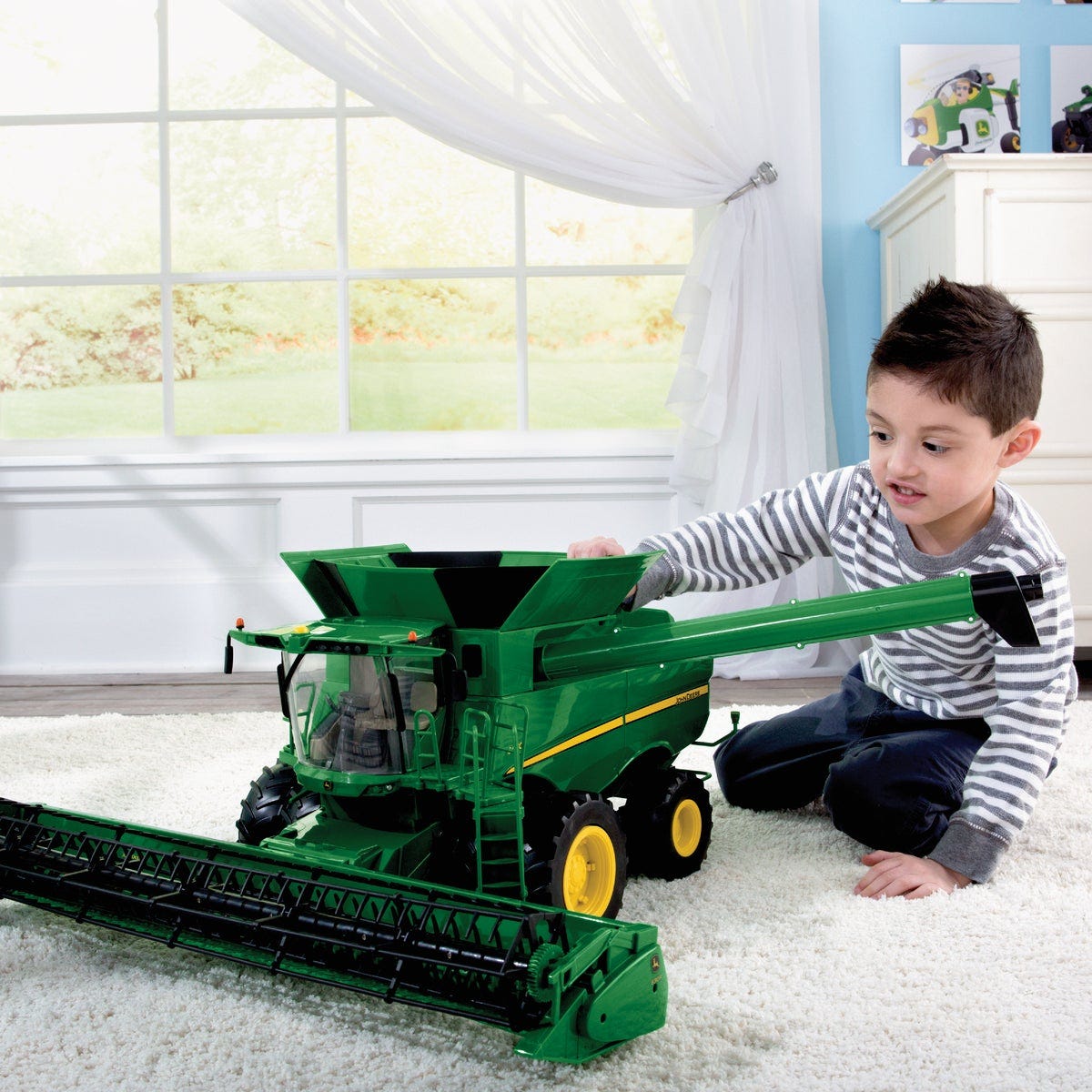 John Deere Big Farm 1:16 S690 Combine with Corn & Daper Head - photo 4 John Deere Big Farm 1:16 S690 Combine with Corn & Daper Head - photo 4