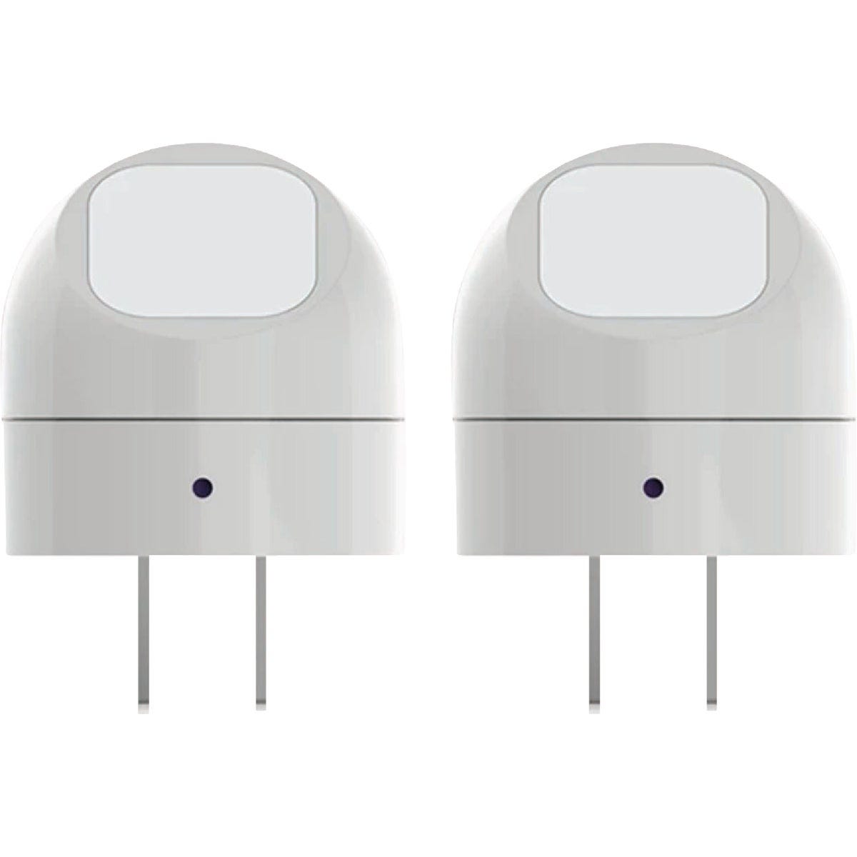 Globe Electric LED Directional Night Light - photo 2