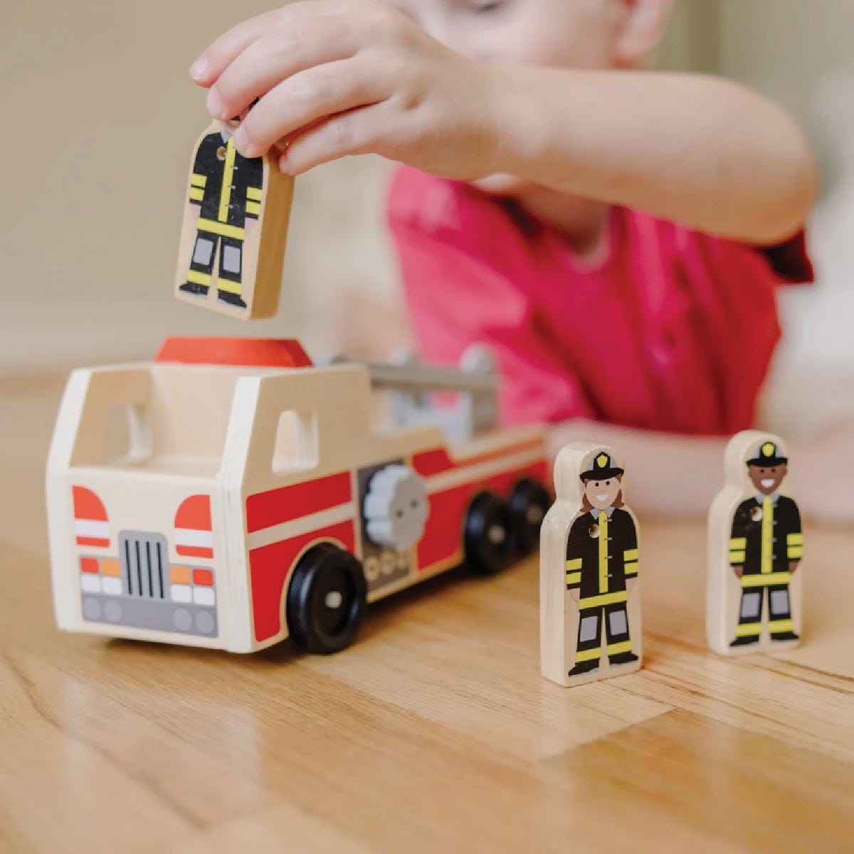 Melissa & Doug Classic Wooden Fire Truck Playset - photo 3