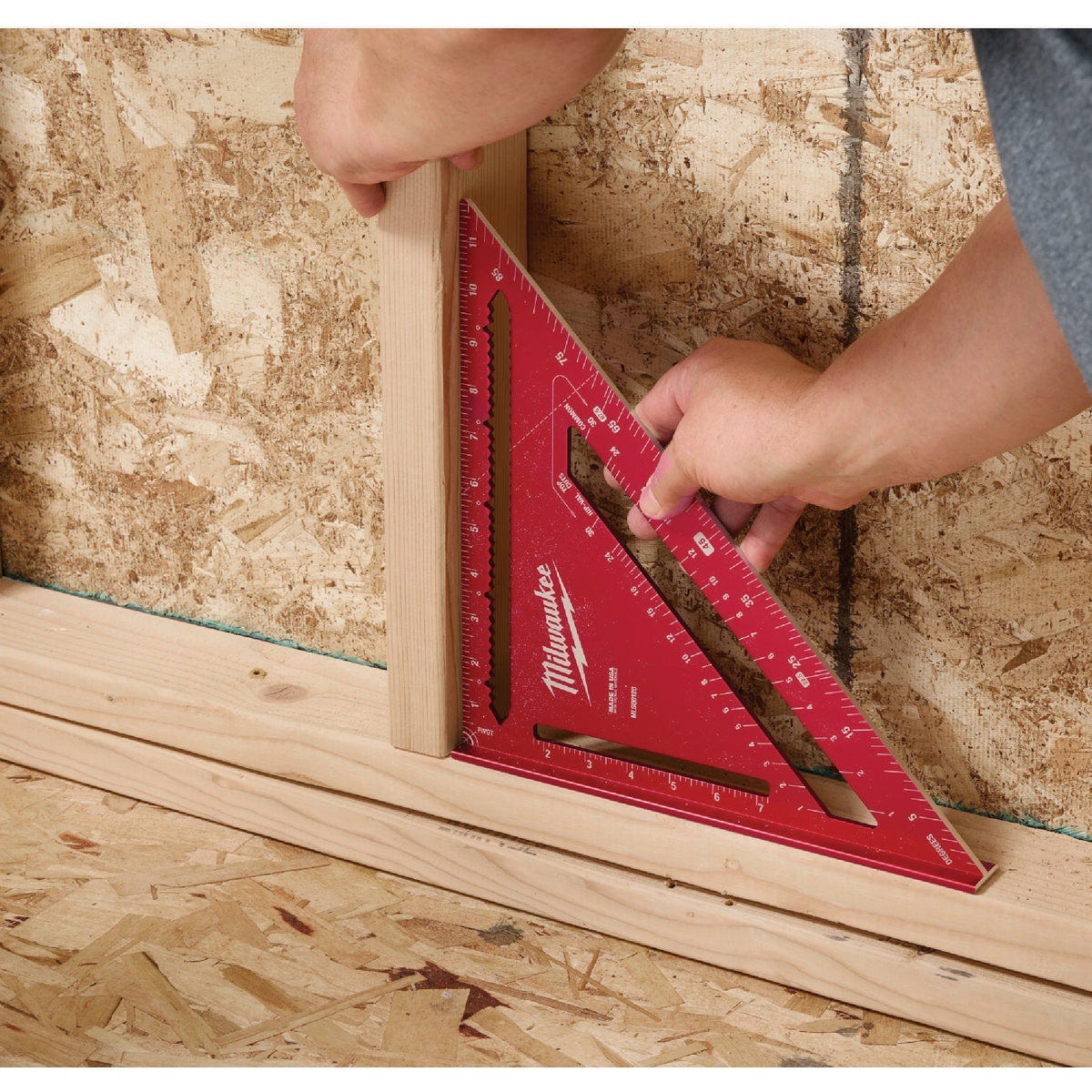 Milwaukee 12 In. Rafter Square - photo 6 Milwaukee 12 In. Rafter Square - photo 6