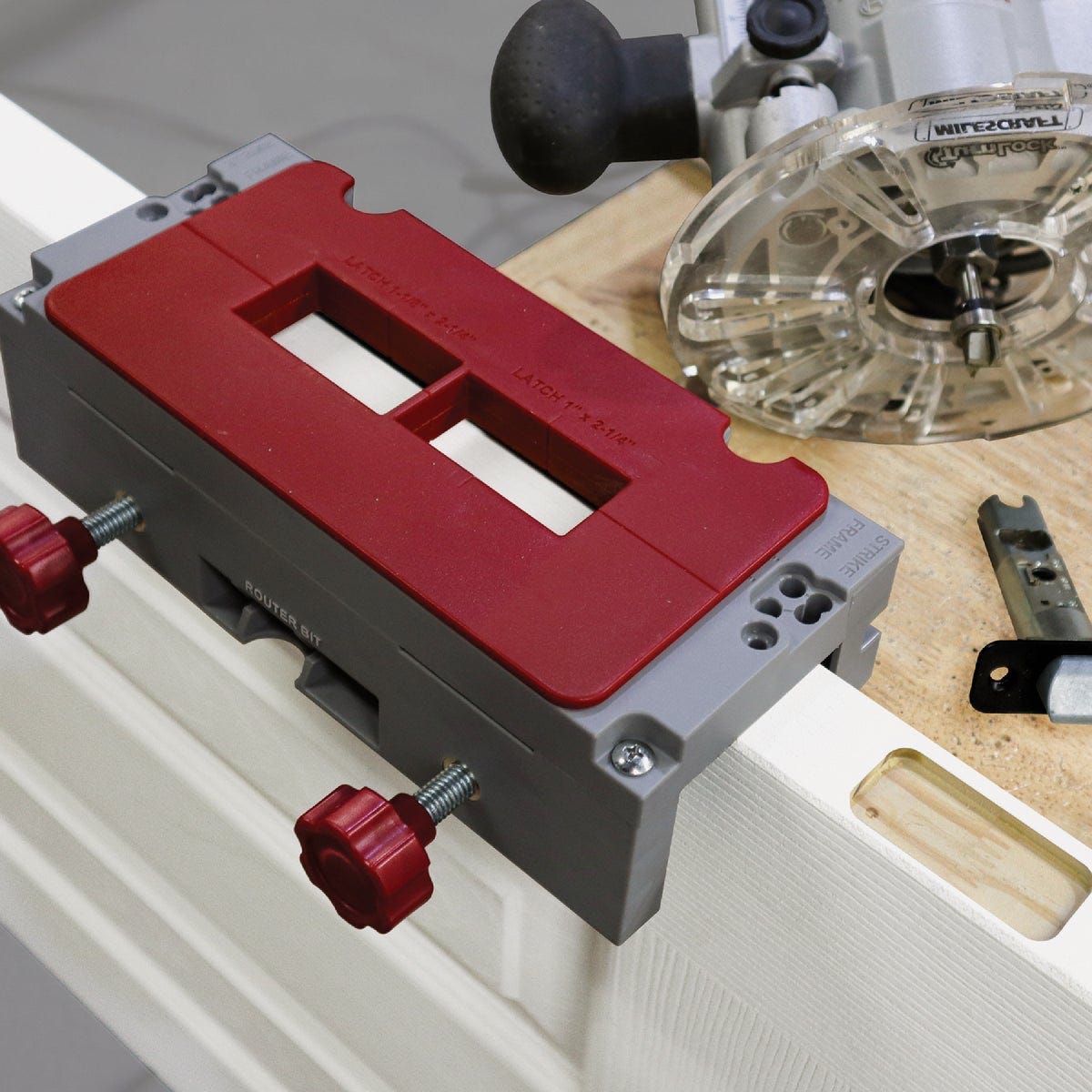 Milescraft HingeJigPLUS Self-Clamping Door & Frame Hinge, Latch, & Strike Plate Jig - photo 11 Milescraft HingeJigPLUS Self-Clamping Door & Frame Hinge, Latch, & Strike Plate Jig - photo 11