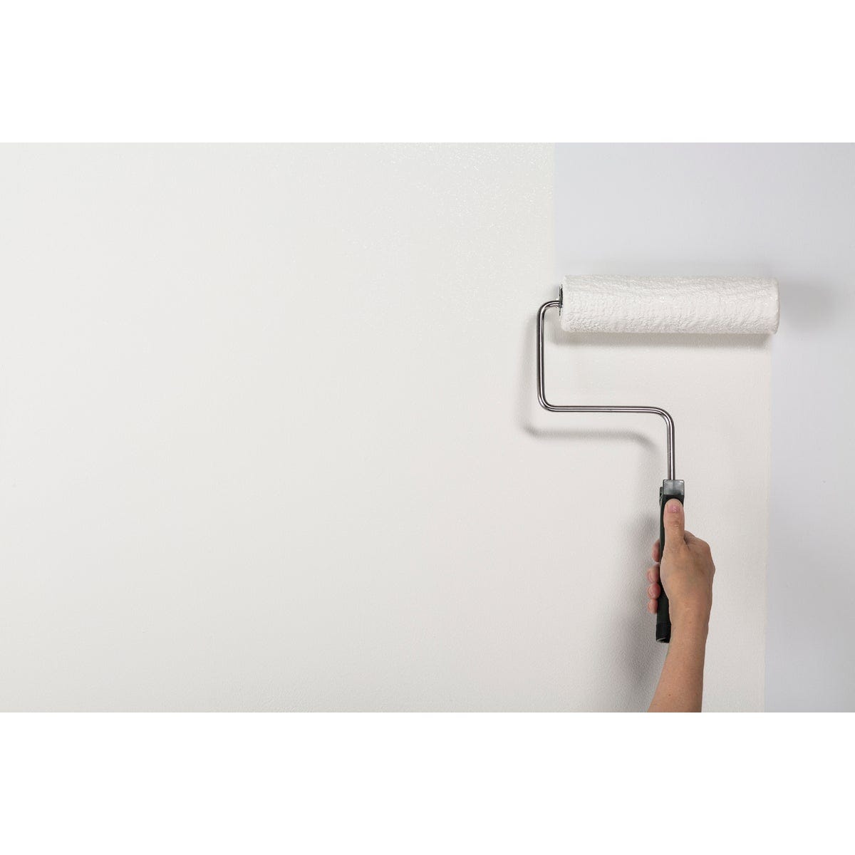 Rust-Oleum Sure Color Eggshell Linen White Interior Wall Paint and Primer, Gallon - photo 4