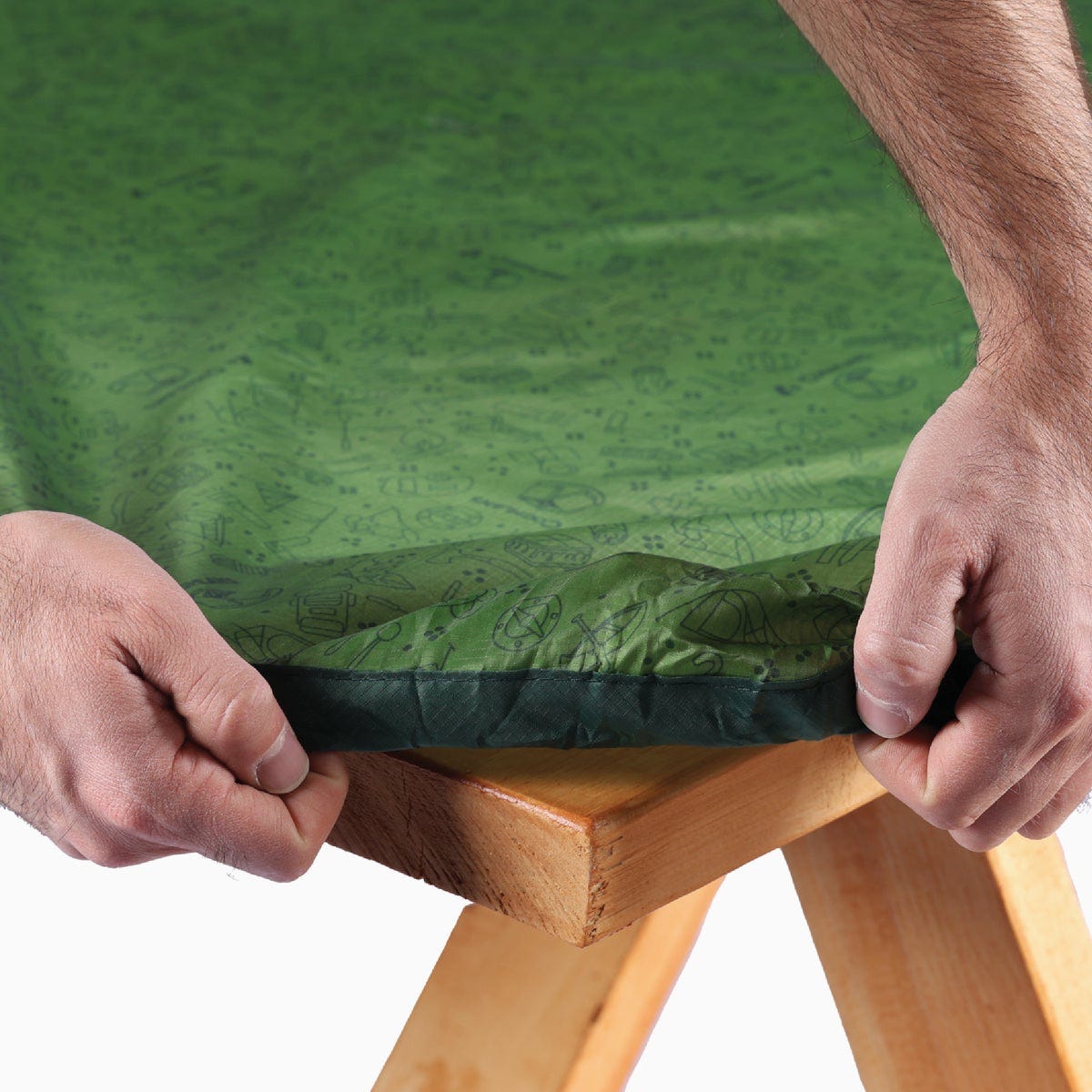 Coghlans 37 In. x 76 In. Picnic Tablecloth - photo 3 Coghlans 37 In. x 76 In. Picnic Tablecloth - photo 3
