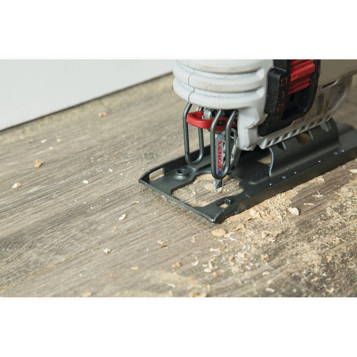 Lenox T-Shank 4 In. x 6 TPI Bi-Metal Jig Saw Blade, Nail Embedded Wood (3-Pack) - photo 3