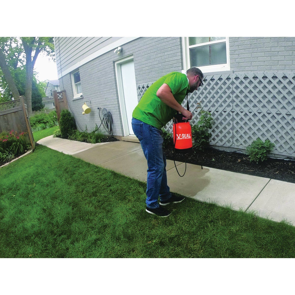 V-Seal 102 Newly Poured Concrete Penetrating Sealer & Curing Compound, 5 Gal. - photo 2