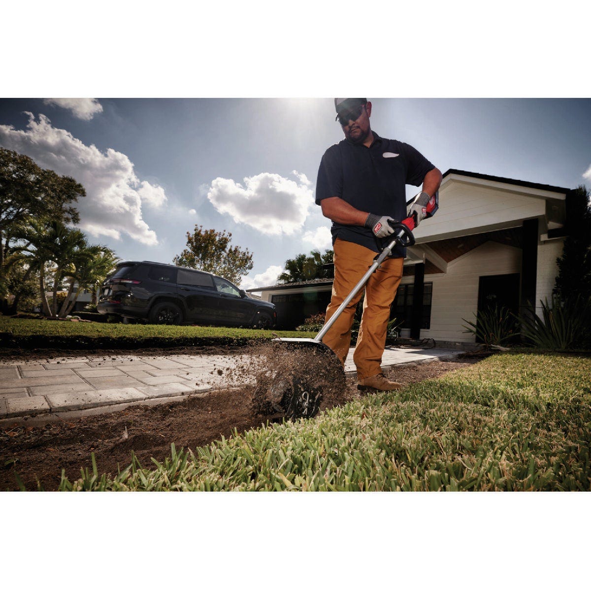 Milwaukee M18 Fuel Quik-Lok Cultivator Attachment - photo 7 Milwaukee M18 Fuel Quik-Lok Cultivator Attachment - photo 7