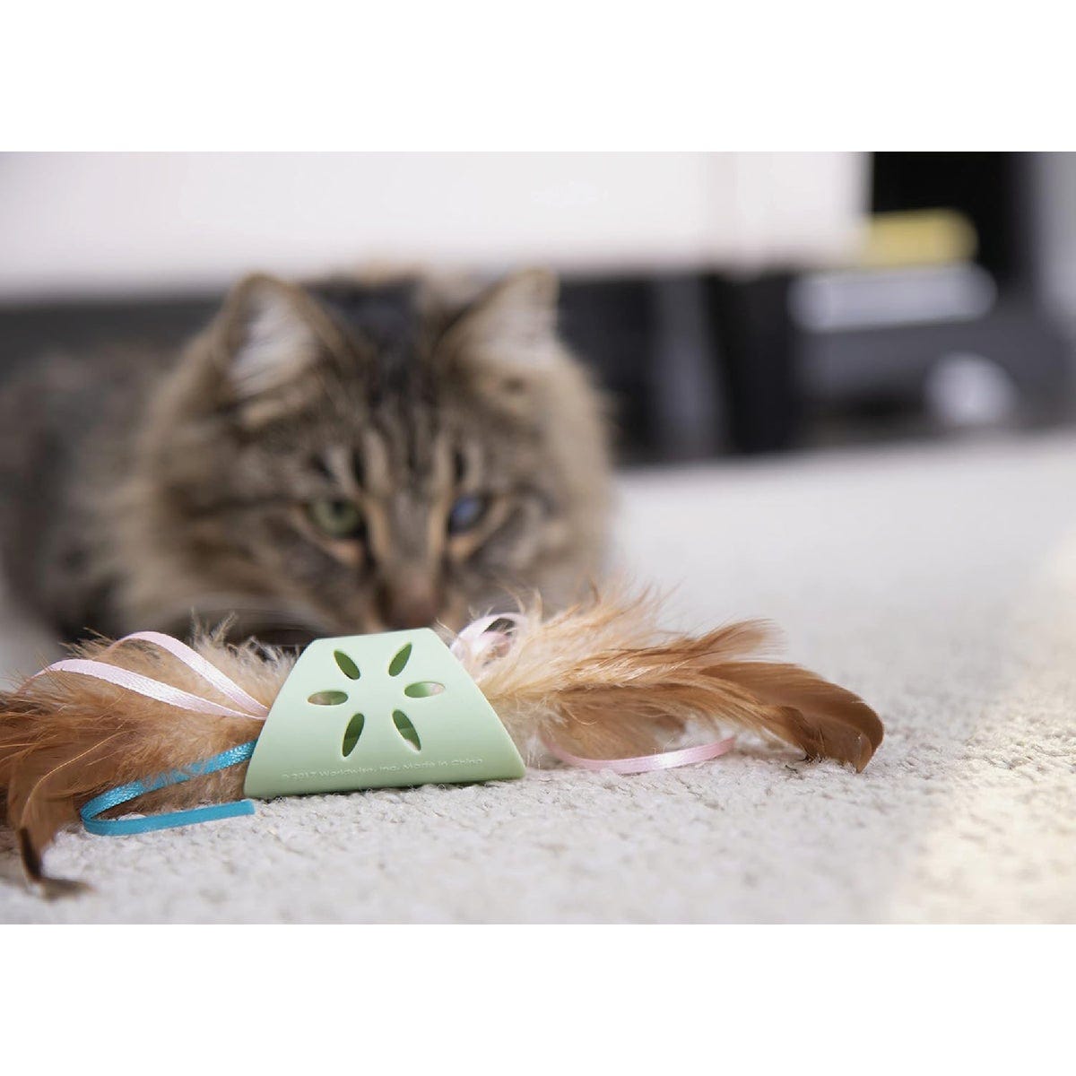 SmartyKat Flutter Roller Soft Rolling Feathers & Ribbons Cat Toy - photo 2
