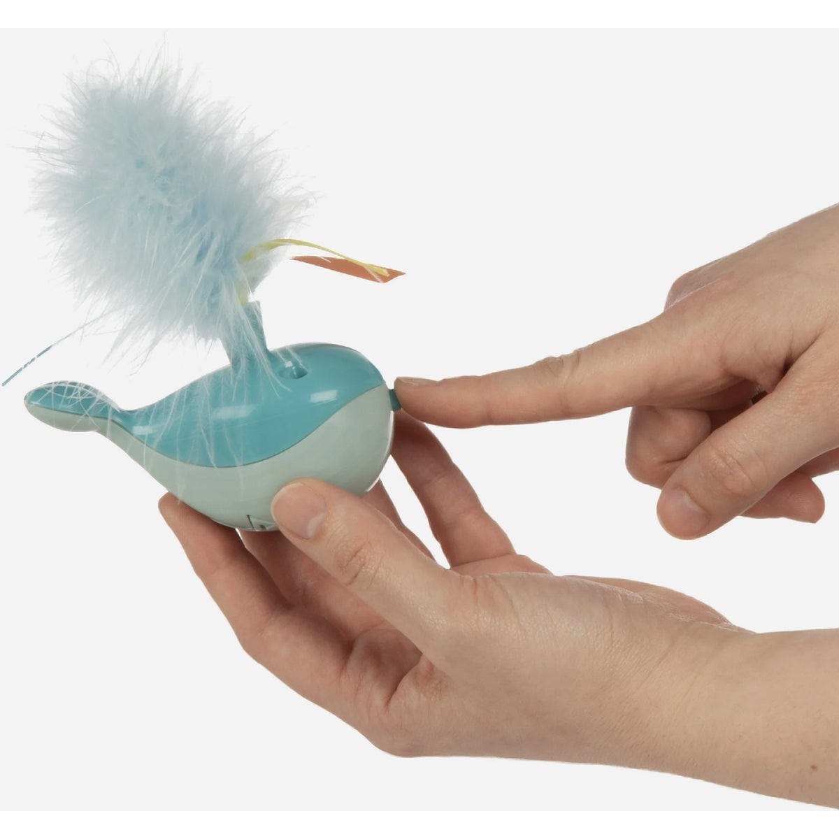 SmartyKat Spout 'N Spin Electronic Motion Whale Cat Toy - photo 5