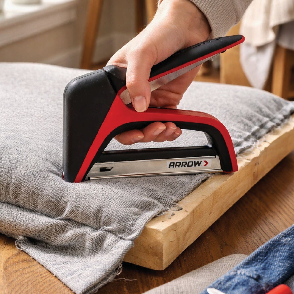 Arrow TacMate T50X Staple Gun - photo 3