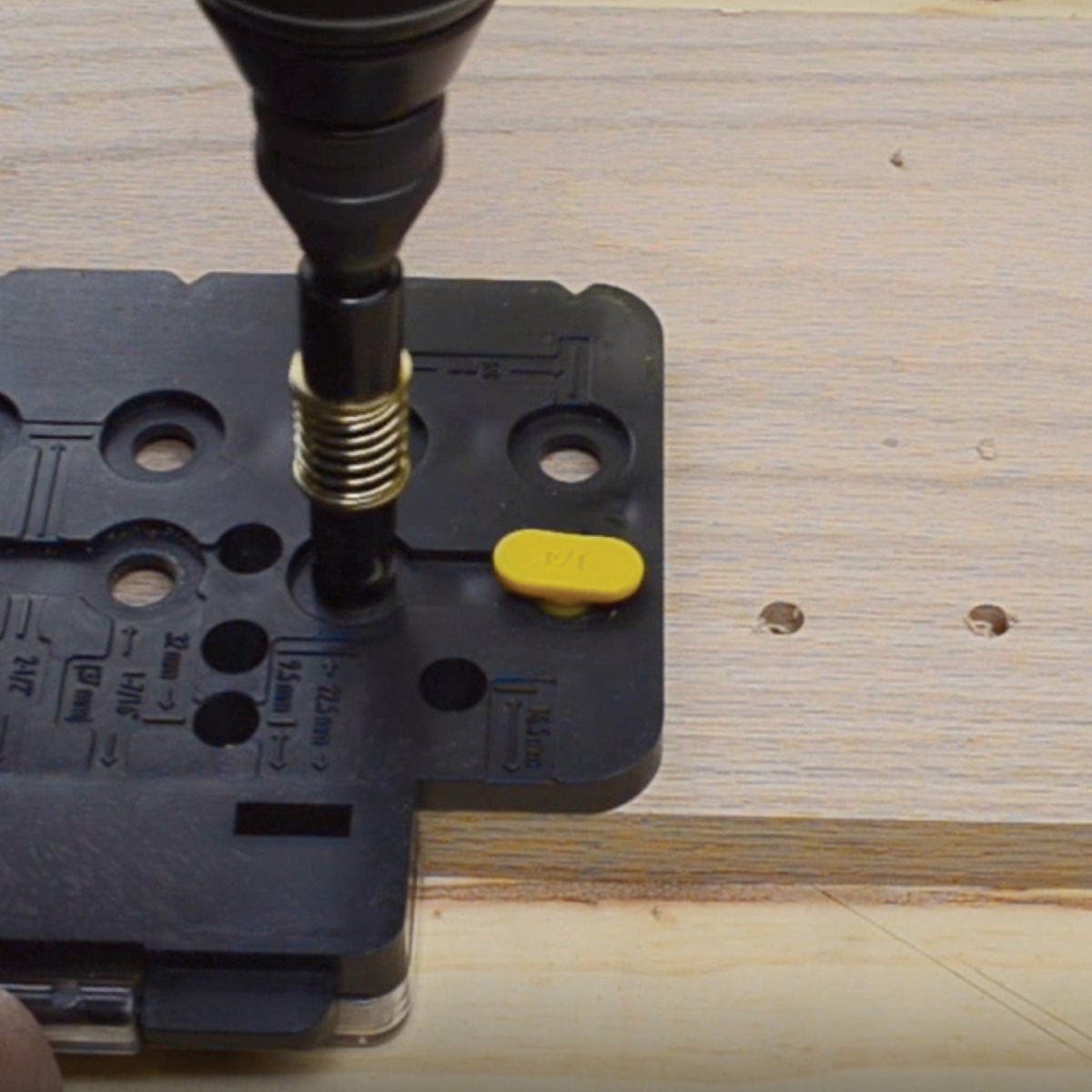 Milescraft CabinetMate Shelf Pin Drilling Jig - photo 5 Milescraft CabinetMate Shelf Pin Drilling Jig - photo 5