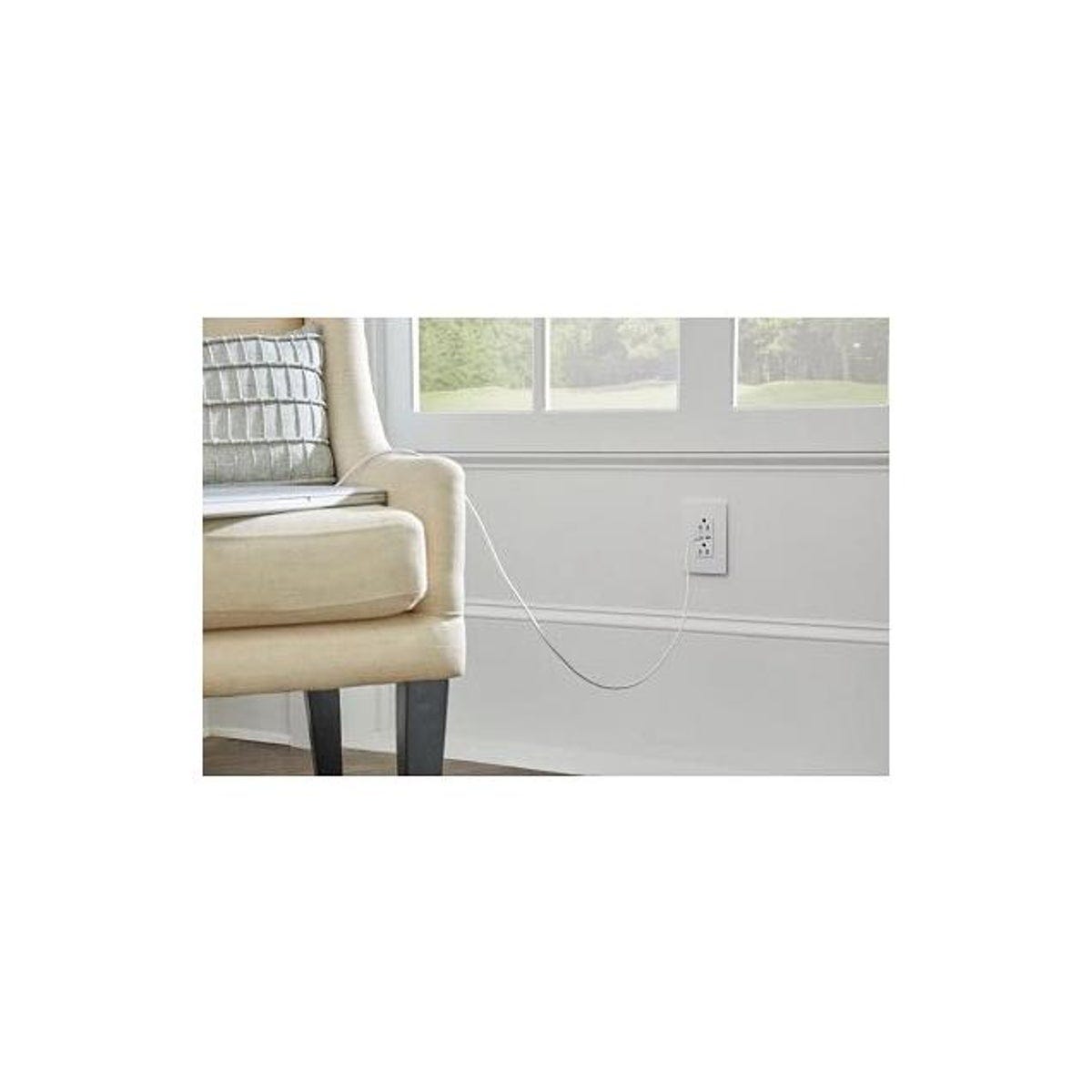 Radiant Tamper-Resistant 15A Duplex Outlet with Ultra-Fast Type C/C USB, White - photo 3 Radiant Tamper-Resistant 15A Duplex Outlet with Ultra-Fast Type C/C USB, White - photo 3