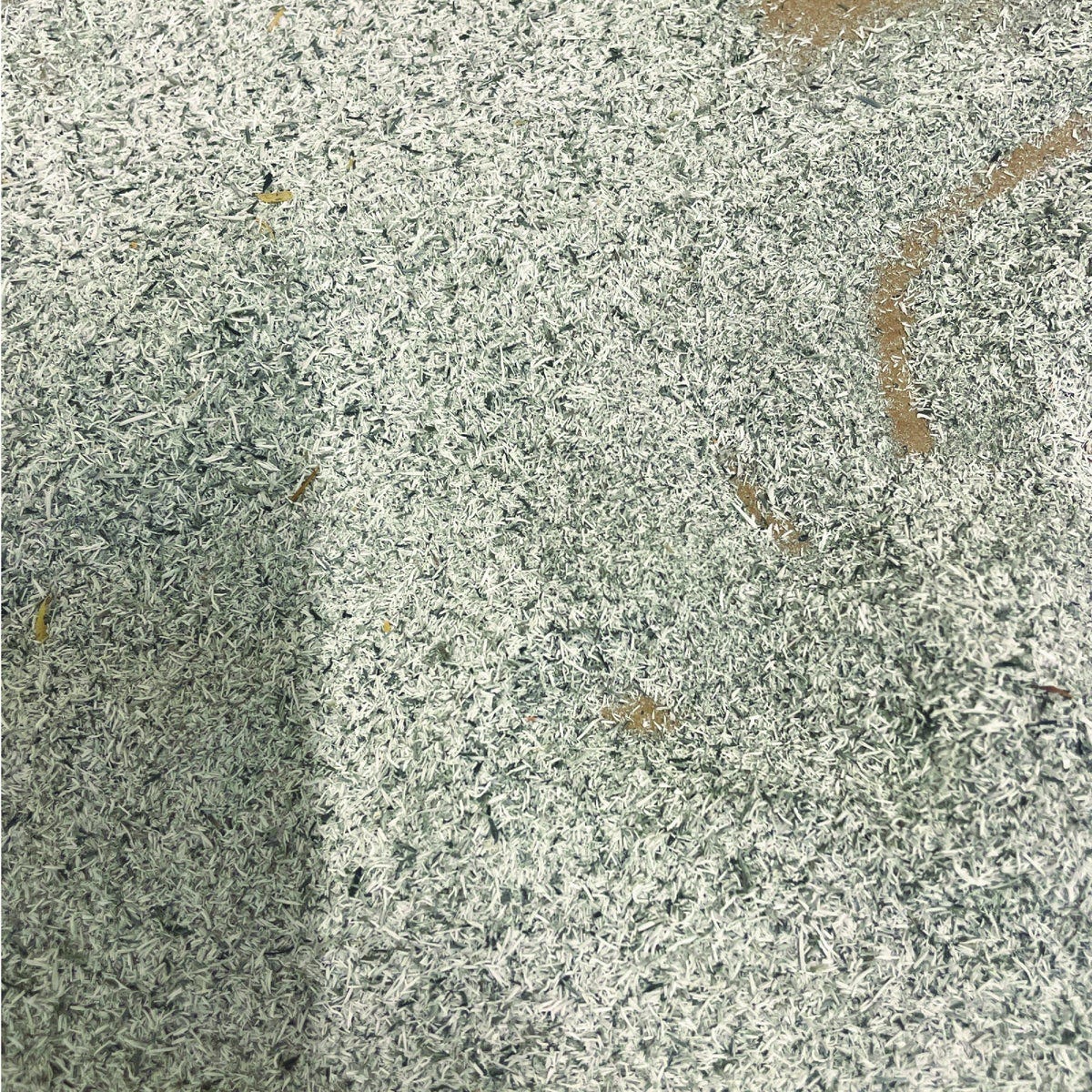 Greasweep 2 Lb. Natural Multi-Purpose Super Oil Absorbent - photo 2 Greasweep 2 Lb. Natural Multi-Purpose Super Oil Absorbent - photo 2