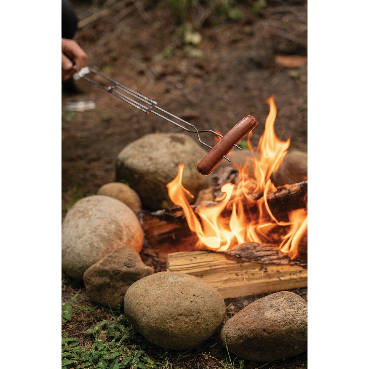 Coghlans 20 In. to 30 In. Extendable Chrome-Plated Metal Hot Dog Roasting Fork - photo 5 Coghlans 20 In. to 30 In. Extendable Chrome-Plated Metal Hot Dog Roasting Fork - photo 5