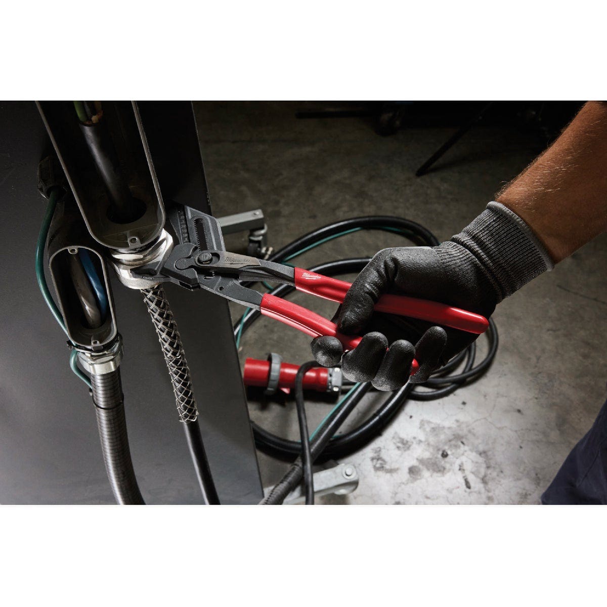 Milwaukee 5 In. Pliers Wrench - photo 4 Milwaukee 5 In. Pliers Wrench - photo 4